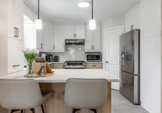Maison à vendre - 1910 Rue Principale, Sainte-Julie, J3E 1J4