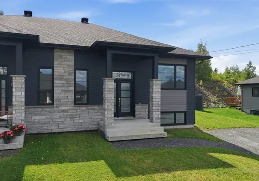 House for sale - 308 37e Rue, Notre-Dame-des-Pins, G0M 1K0