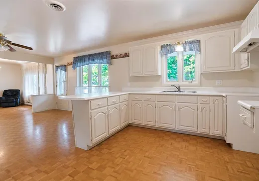 Maison à vendre - 15 Rue L'Heureux, Warwick, J0A 1M0