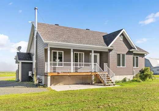 Maison à vendre - 1180Z 3e Rang, Aston-Jonction, G0Z 1A0