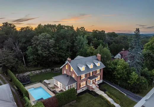 Two or more stories for sale - 427 Rue Victoria, Sherbrooke, J1H3J3