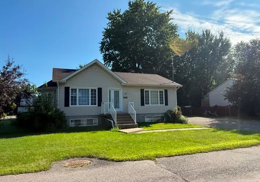 Maison à vendre - 204 61e Avenue, Pointe-Calumet, J0N 1G0