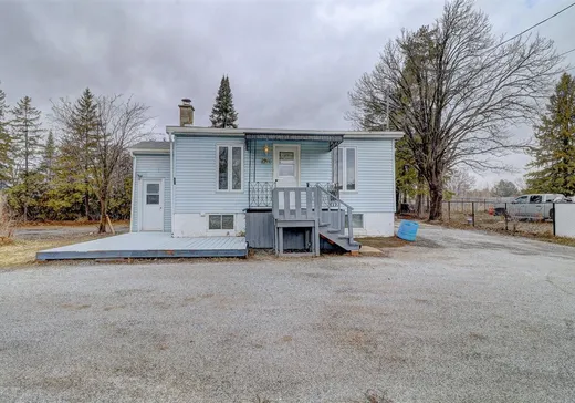 Bungalow à vendre - 1911 Boul. Maloney E., Gatineau, J8R3Z2