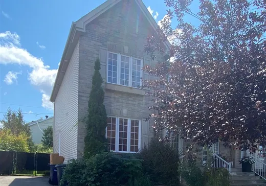 Two or more stories for sale - 2976 Rue Alfred-De Musset, Laval (Chomedey), H7P6E8