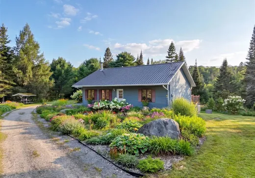 Maison à vendre - 3234-3298 Ch. du Lac-Boileau O., Rivière-Rouge, J0T 1T0