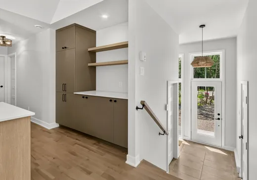 Maison à vendre - 576 Rue des Générations, Saint-Colomban, J5K 0R5