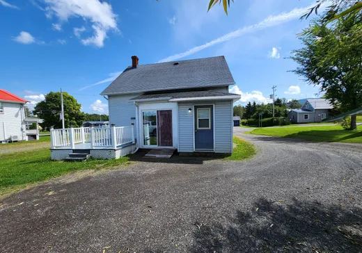 Maison à vendre - 342 Rue Principale, Matane, G0J 3N0