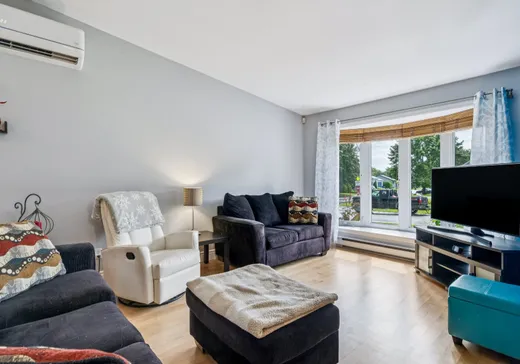 Maison à vendre - 226 Rue André, Deux-Montagnes, J0N 1M0