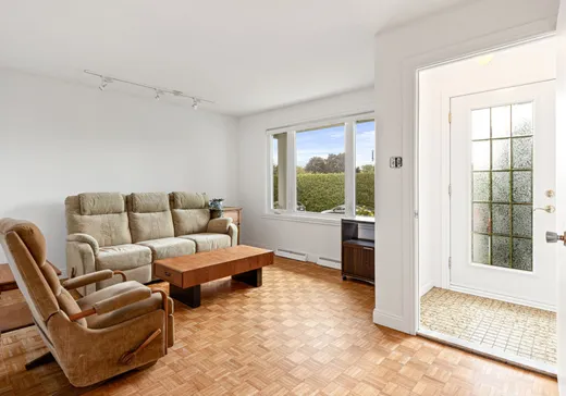 Maison à vendre - 1010 Rue Girard, Beloeil, J3G 5Z3