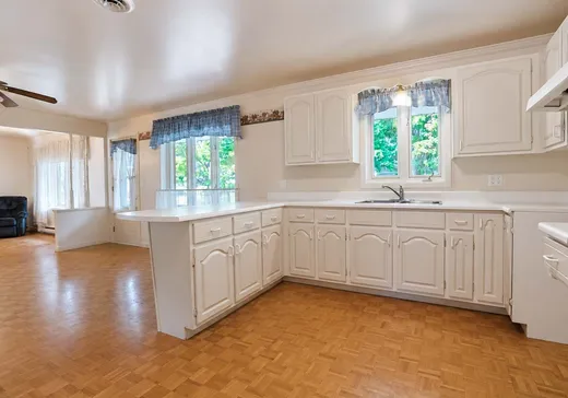 House for sale - 15 Rue L'Heureux, Warwick, J0A 1M0