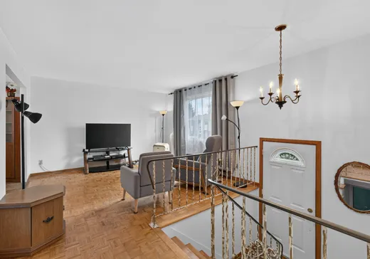 Maison à vendre - 3755 Rue de Cambrai, Laval (Saint-François), H7B 1C3