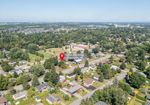 Maison à vendre - 18 Rue des Cèdres, Victoriaville, G6P 2H2
