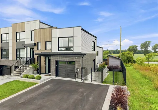 House for sale - 1595 Av. Roland-Salvail, Saint-Hyacinthe, J2S 0M7