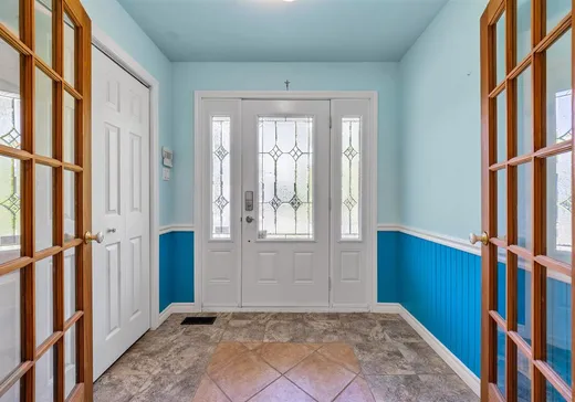 Maison à vendre - 275 Rue Kenna, Saint-Colomban, J5K 2M8