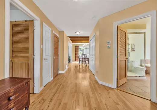 Maison à vendre - 275 Rue Kenna, Saint-Colomban, J5K 2M8