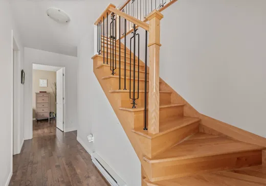 Maison à vendre - 70 Rue des Pignons, Beaupré, G0A 1E0