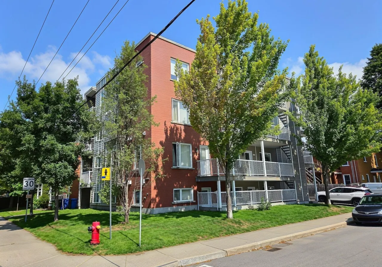 1555 Rue de la Trinité — photo 1