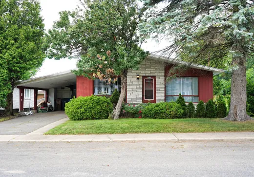 Maison à vendre - 1740 7e Avenue, Shawinigan, G9T 2E1