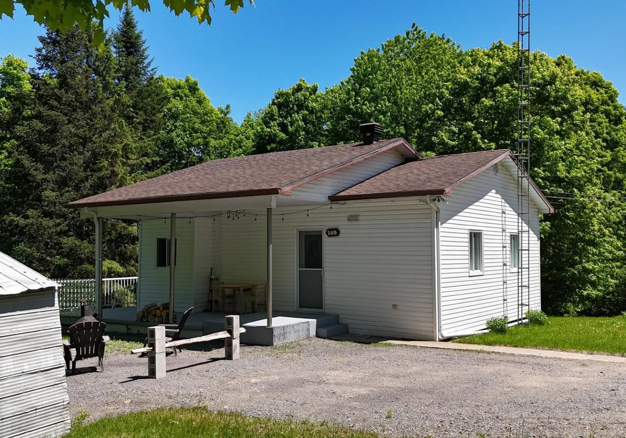149 Ch. du Vieux-Moulin — photo 1