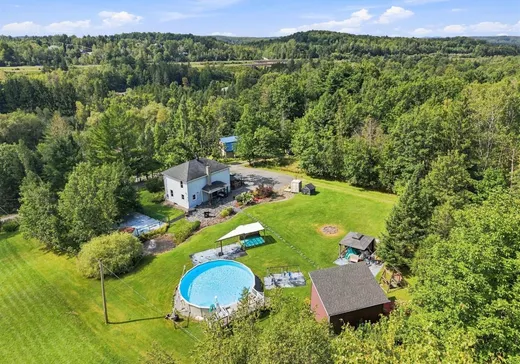 House for sale - 735 Ch. du Sanctuaire, Sherbrooke, J1H 0E1