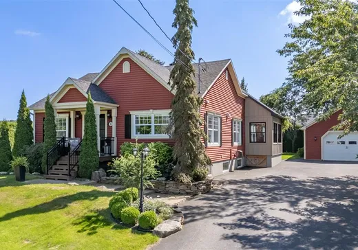 Bungalow for sale - 16 Rue Poirier, st-rosaire, G0Z1K0