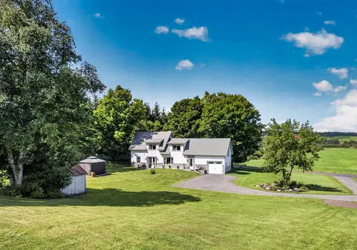 Maison à vendre - 1711 Ch. Lévesque, Coaticook, J1A 2S4