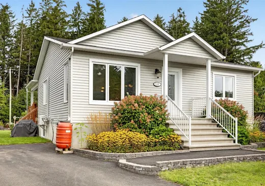 Maison à vendre - 1235 Rue Joseph-le Caron, Drummondville, J2B 0H9