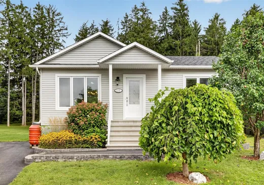 Maison à vendre - 1235 Rue Joseph-le Caron, Drummondville, J2B 0H9