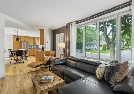 Maison à vendre - 3240 Rue Lepailleur, Montréal (Centreville), H1L 6G8