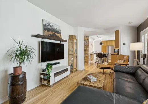 Maison à vendre - 3240 Rue Lepailleur, Montréal (Centreville), H1L 6G8
