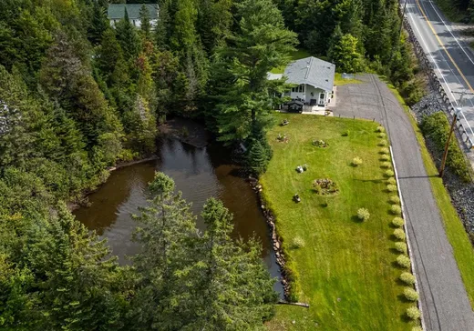 Maison à vendre - 456 Ch. de Ste-Marguerite, Sainte-Adèle, J8B 3C8