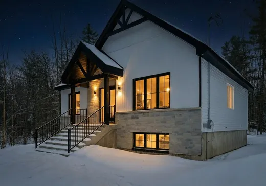 Bungalow à vendre - 86 Rue du Belvédère, St-Hippolyte, J8A0N1