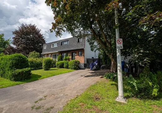Maison à vendre - 71 Rue des Lys, Blainville, J7C 3L6