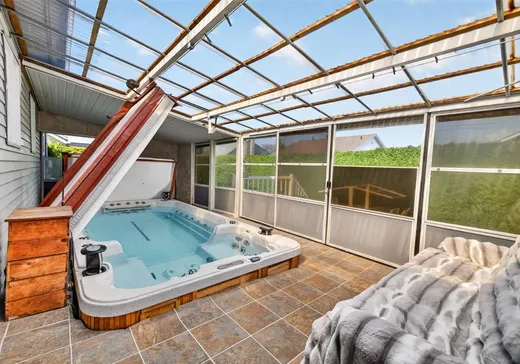 Maison à vendre - 1009 Rue Georges-1, Drummondville, J2A 2G6