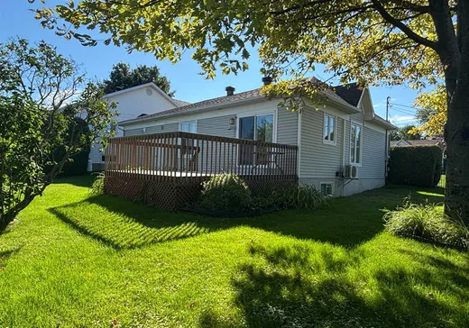 Maison à vendre - 2 Rue Marie-Claude, Louiseville, G6T 1P2