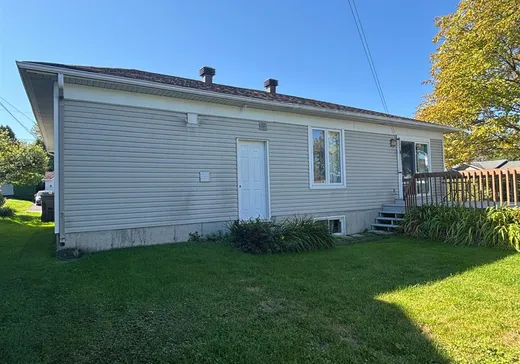 Maison à vendre - 2 Rue Marie-Claude, Louiseville, G6T 1P2