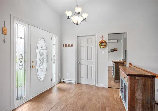 Maison à vendre - 44 Rue Mansart, Saint-Jean-sur-Richelieu, J2W 1L1