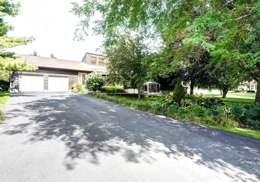 Maison à vendre - 72 Rue Louise, Deux-Montagnes, J0N 1M0