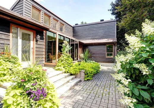 Maison à vendre - 72 Rue Louise, Deux-Montagnes, J0N 1M0