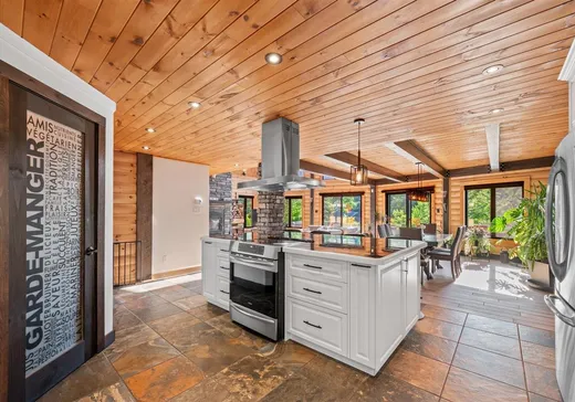 Maison à vendre - 55 Rue du Soleil, Saint-Hippolyte, J8A 3R4