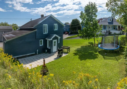 Maison à vendre - 9403 Av. Royale, Sainte-Anne-de-Beaupré, G0A 3C0