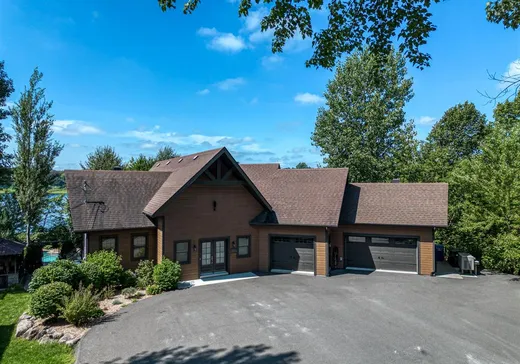 Maison à vendre - 2205J Boul. Foucault, Drummondville, J2E 0E3