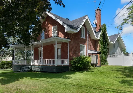 Maison à vendre - 31 Rue Water, Danville, J0A 1A0