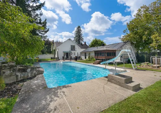 Maison à vendre - 31 Rue Water, Danville, J0A 1A0