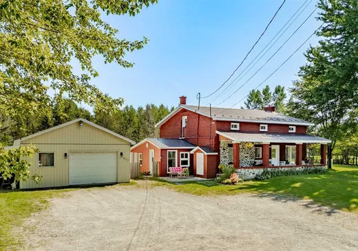 House for sale - 477 Ch. Goshen, Windsor, J1S 0E9
