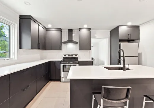 Maison à vendre - 114 Rue des Pins, Saint-Jérôme, J7Z 1C7