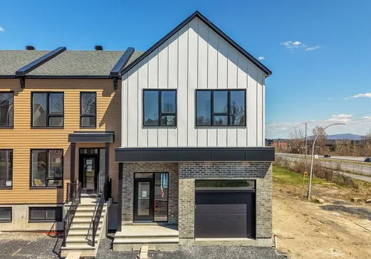 Maison à vendre - 2064 Rue des Mélèzes, Saint-Bruno-de-Montarville, J3V 6M9