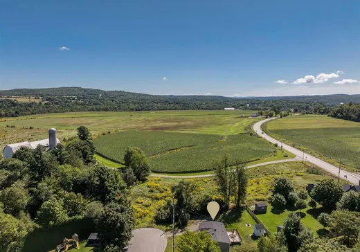 Maison à vendre - 74 Rue Montcalm, Sherbrooke, J1C 0N5