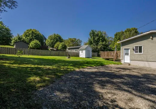 Maison à vendre - 74 Rue Montcalm, Sherbrooke, J1C 0N5