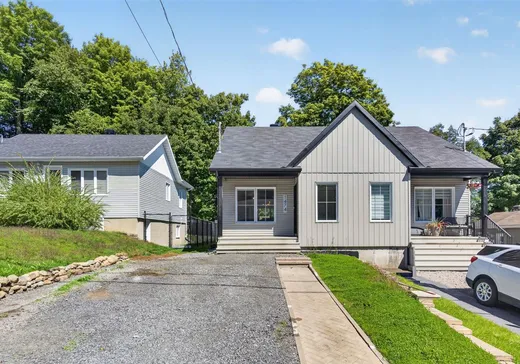 Bungalow for sale - 1474 Rue de l'Alouette, Val-Belair, G3K1G5